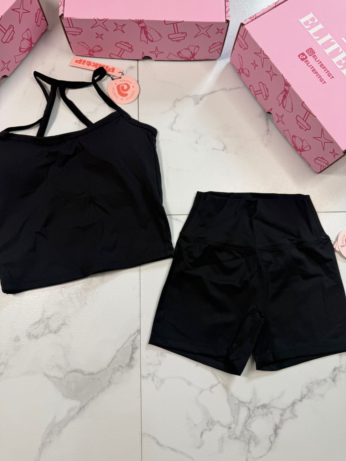 CONJUNTO MOLDEADOR CON TOP DE TIRANTES