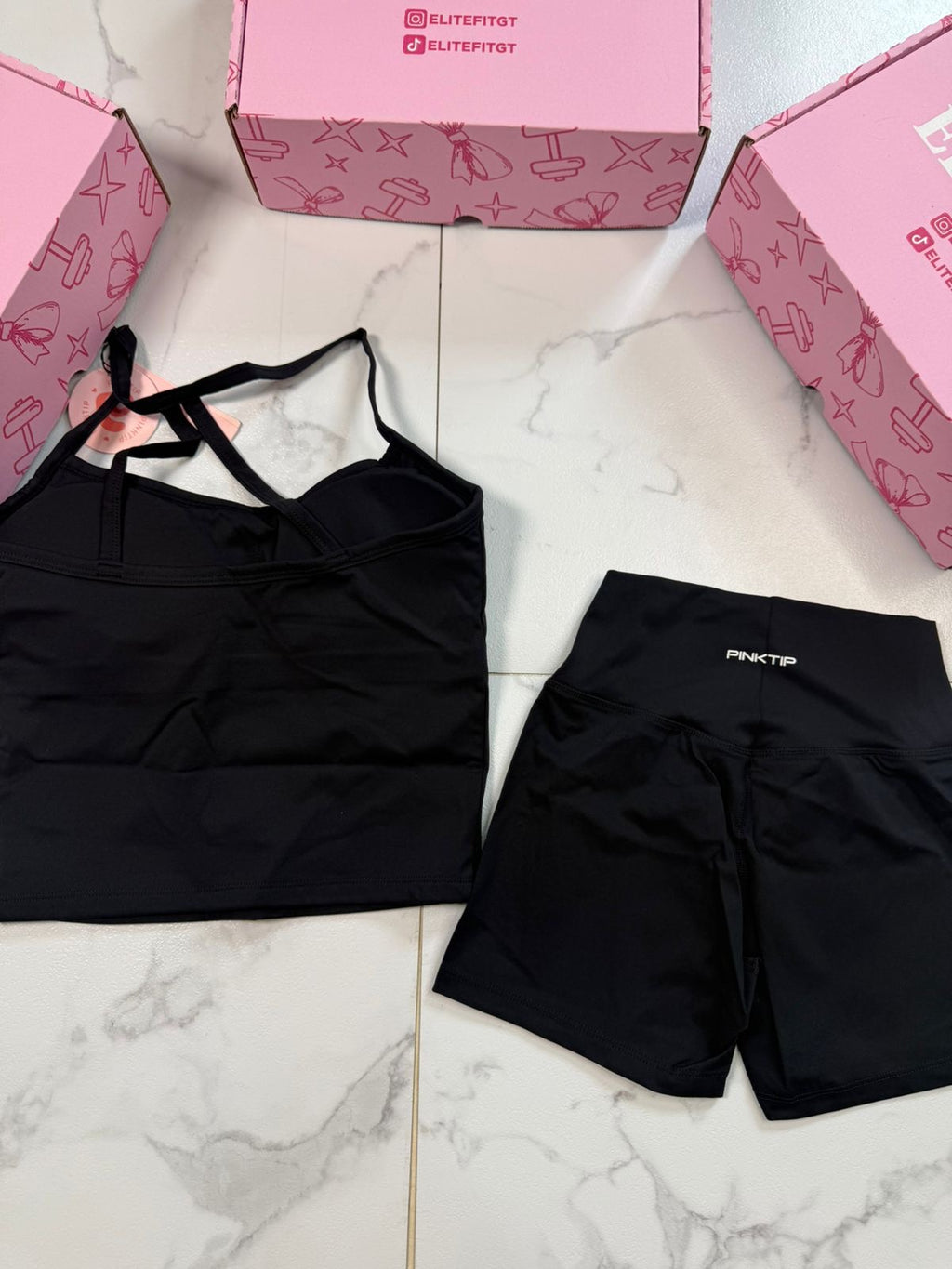 CONJUNTO MOLDEADOR CON TOP DE TIRANTES