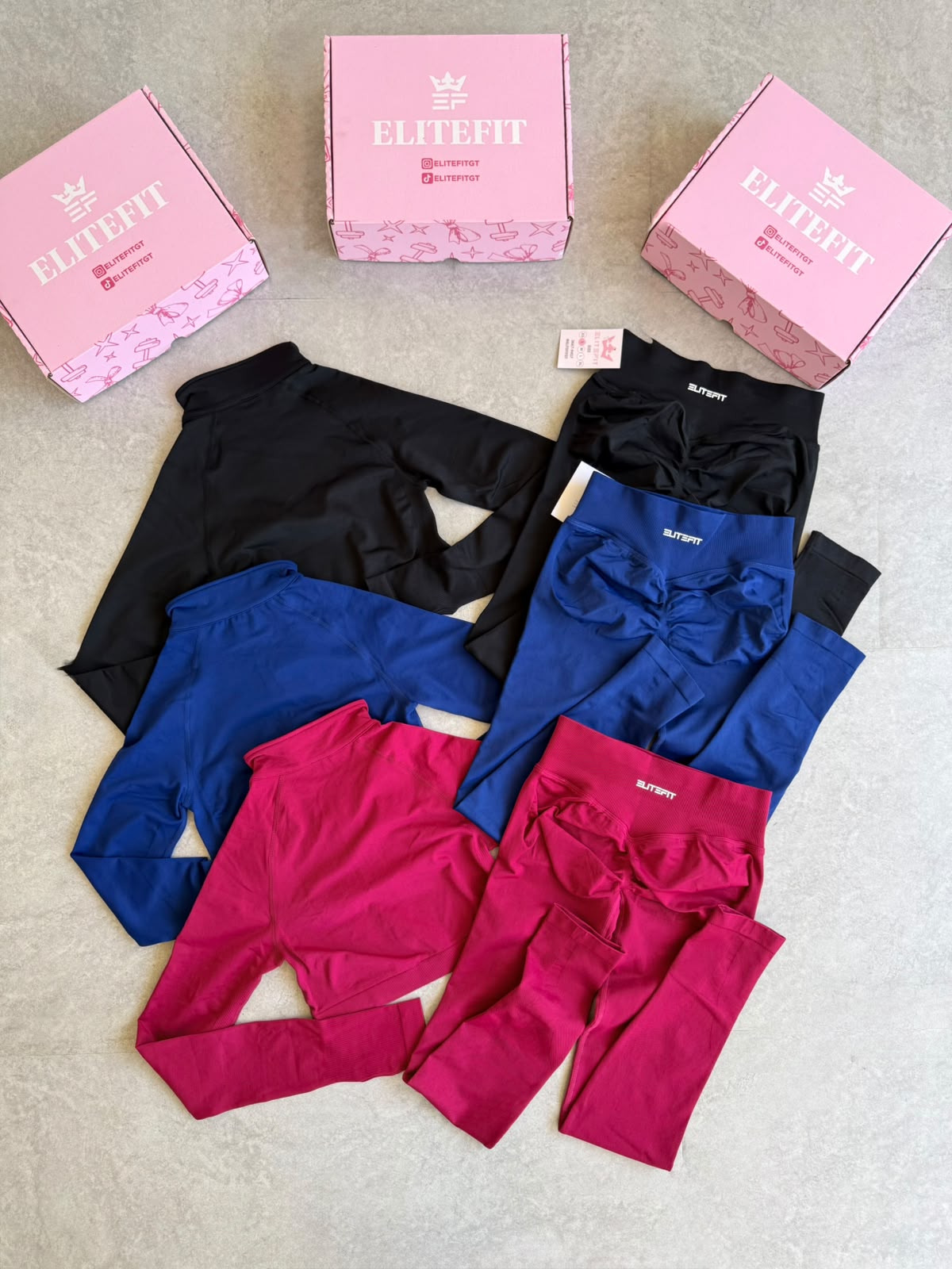 CONJUNTO LEGGINGS MEGA PUSH Y TOP MANGA LARGA CON ZIPPER